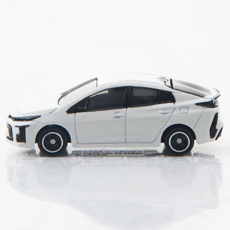 Takara Tomy Tomica 1/65 Toyota Prius GR Спортивная металлическая литая модель игрушечного