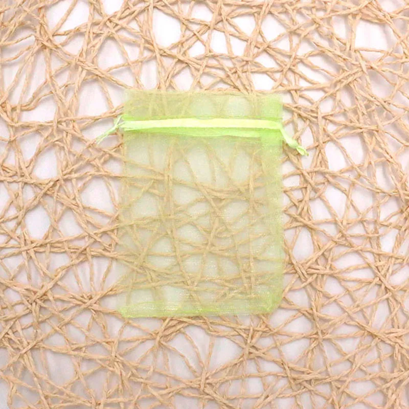 Light Green 50 шт./лот 7x9 9x12 13x18 см маленькие мешочки из органзы для упаковки ювелирных изделий, сумки сувенир для свадебной вечеринки Подарочный мешок на шнурке Чехлы 22 цвета - Цвет: Light Green
