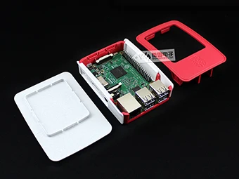 Официальный чехол Raspberry Pi красный/белый для использования с 3 Model B/Raspberry B + |