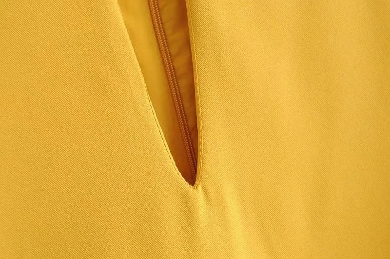 Korobov 2019 Spring New Fashion Blouse Feminina Vintage Solid Female Shirt O-Neck Flare Sleeve Yellow Split Blusas 76750 |
