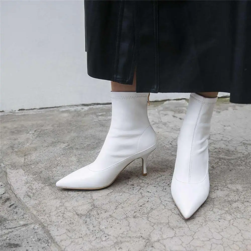 Ботинки оксфорды из натуральной кожи на тонком высоком каблуке с острым носком