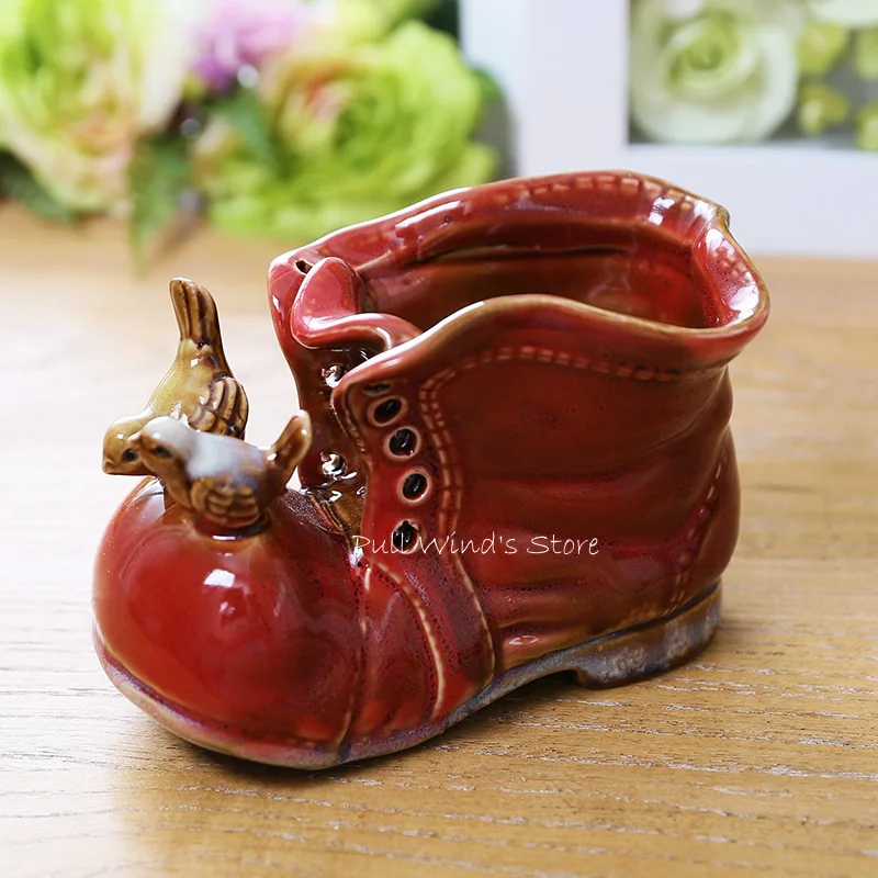 

Creative retro ceramic boots Home decorative Personality frogs bird and shoes desktop small storage box
