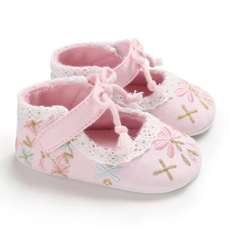 

2019 New Baby Girl Shoes Lace PU Leather Princess Baby Crown Shoes First Walkers Newborn Moccasins For Girls