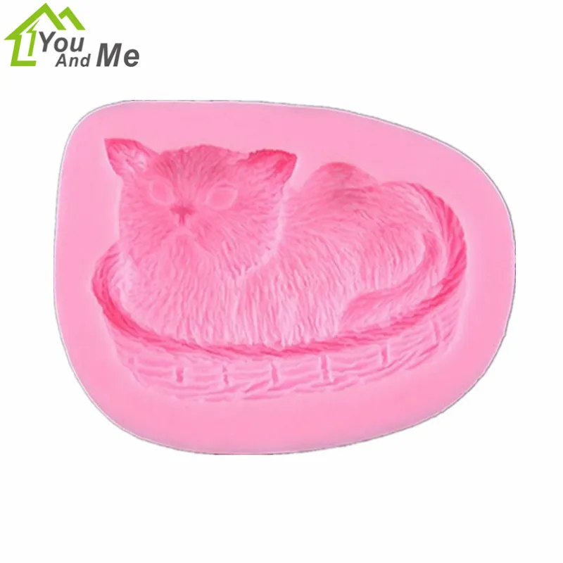 

Funny Animal Dog Shape Fondant Mold Tongue Puppy Silicone Mould Bake Cookie Sugar Tools Cake Decoration 6.9*6.9*1.4cm