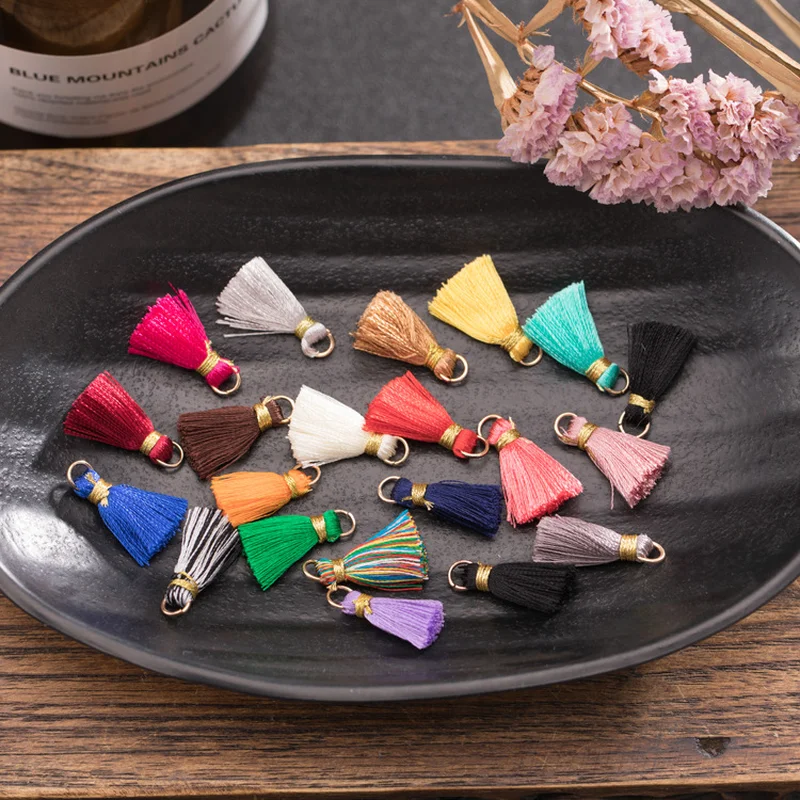 Mini Tassel pendant rayon tassel for crafts DIY Home Sewing Craft Decor silk with Gold Circle Keychain | Дом и сад
