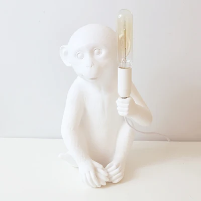 Monkey Современный светодиодный Настольный светильник из смолы, тигр, обезьяна, слон, прекрасные настольные лампы, креативные настольные лампы, прикроватные подарочные украшения - Цвет корпуса: Monkey