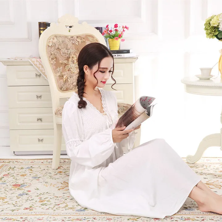 Женская хлопковая одежда с v образным вырезом длинным рукавом и вышивкой весна