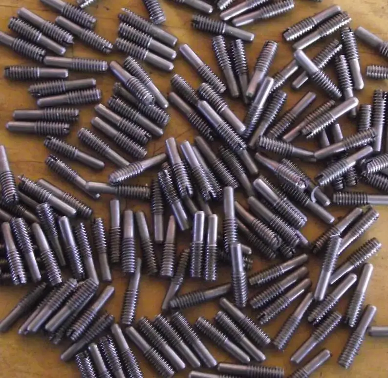 

200 pcs New clarinet and Flute repair parts screws,parts