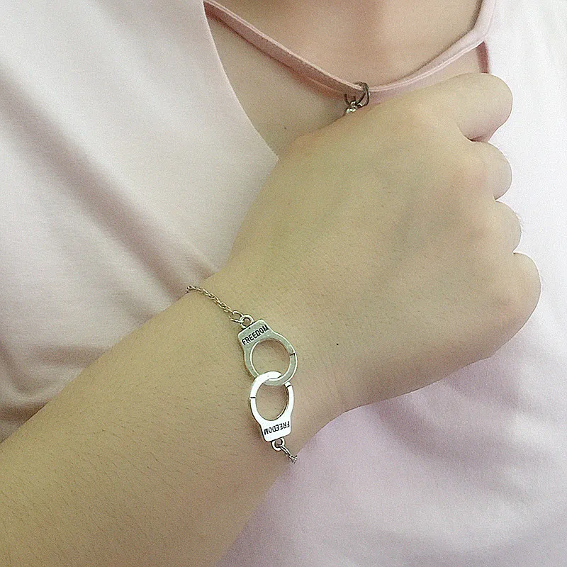 Wholesale Punk Rock Kpop Bracelets Gold Chain Handcuffs Cute Silver For Women ns210 | Украшения и аксессуары