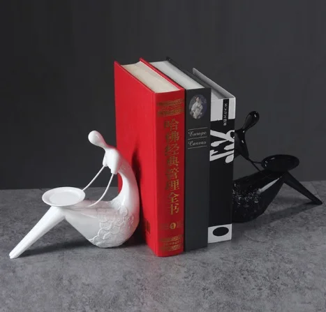 miniature figurine Resin Ornament candle holder Abstract Characters for Home Decoration Living Room New year festival 2pcs/set | Дом и сад