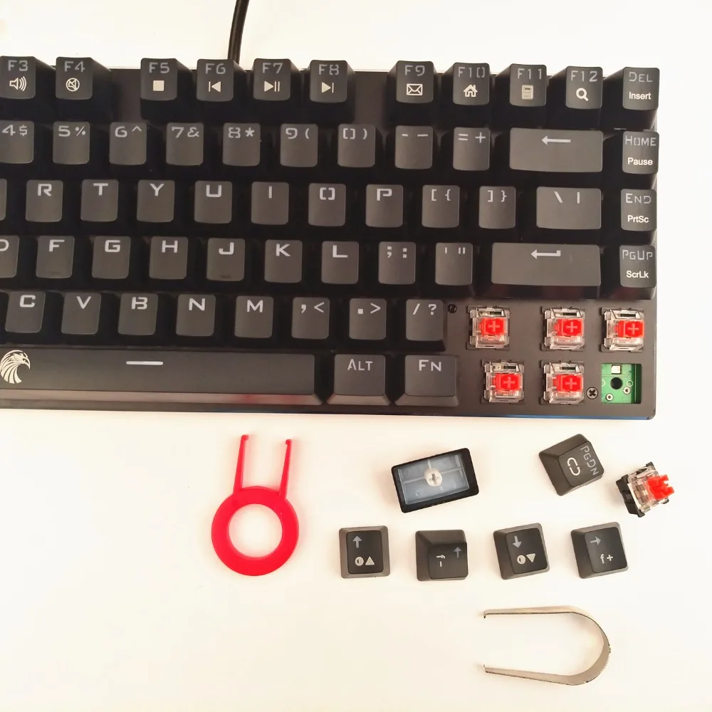 Механическая клавиатура Z88 Eagle TKL красные переключатели Outemu RGB светодиодная