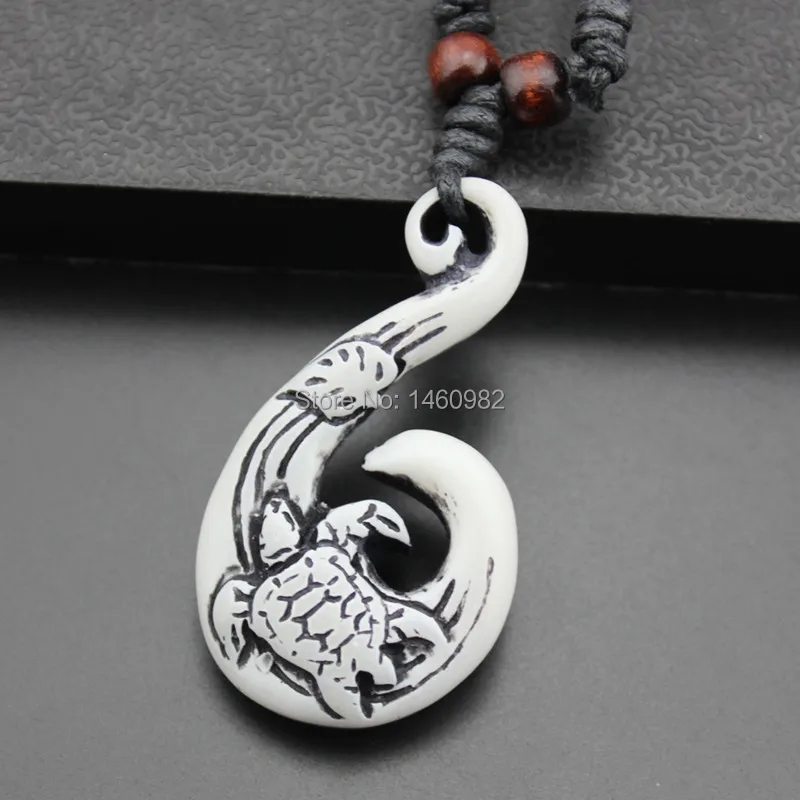 Ожерелье с подвеской в виде племенных черепашек и листьев | Украшения аксессуары