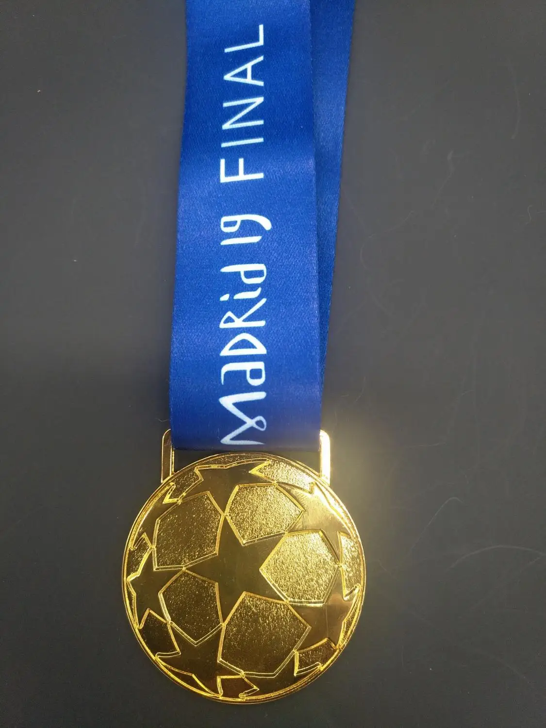 2019 Кубок Европы по футболу клубов Чемпион золотая медаль финал Мадрид 19