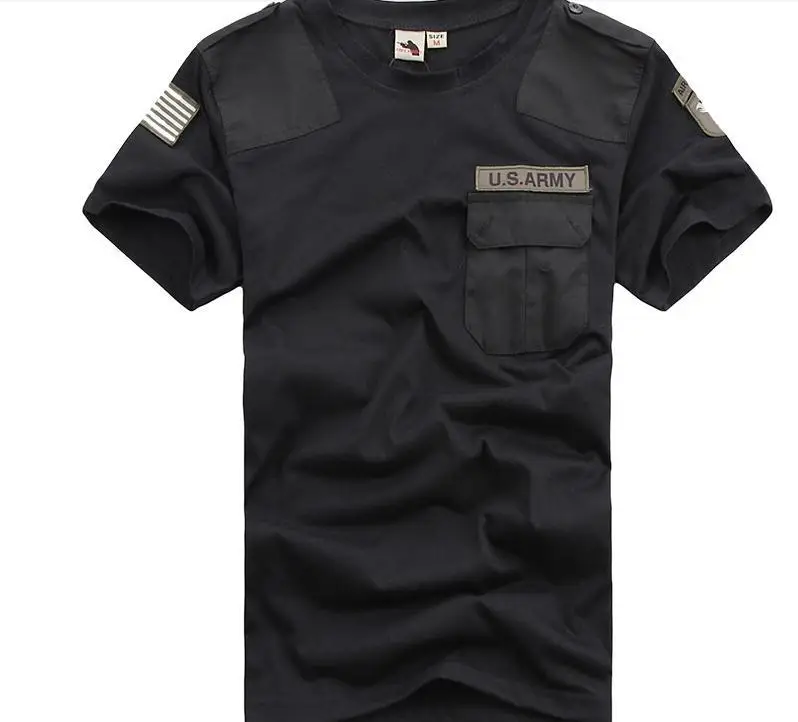 Мужская хлопковая камуфляжная футболка с круглым вырезом в помещении стиле