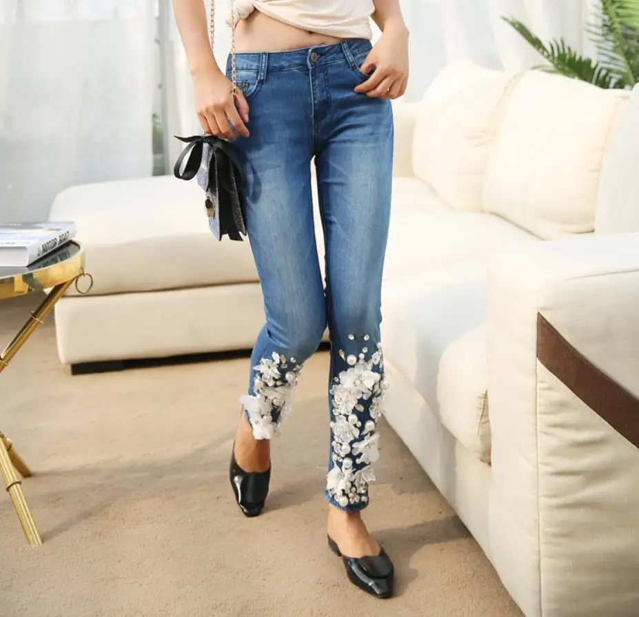 DENIM FLOWER New Fashion Female Slim Beading Lace Flowers Denim Skinny Pencil Pants Trousers Rhinestones Diamond Streetwear Jeans - Цвет: DENIM FLOWER