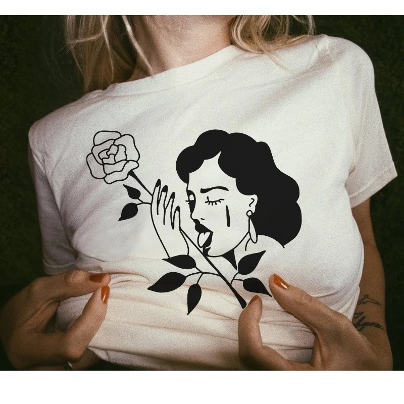 

Cry Sad Girl with Rose Flower Graphic Printed Nostalgia Grunge tees Funny T Shirt vintage causal cotton cool style shirts tops