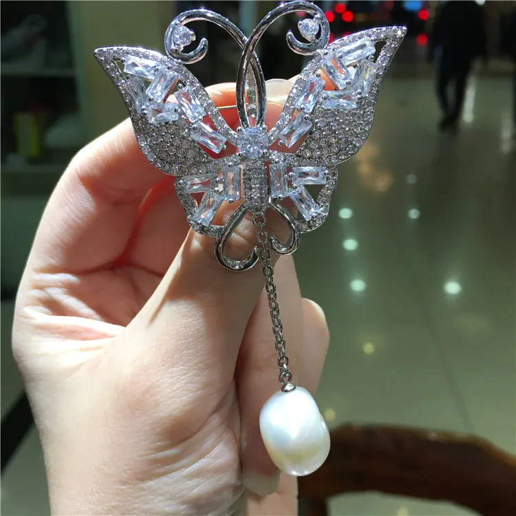 Циркониевая брошь-бабочка из высококачественного микроскопа натуральный белый