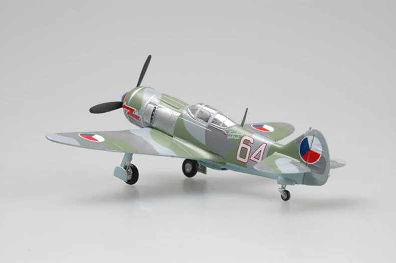

1:72 Чешский истребитель La-7 64 #36330 Готовая модель продукта