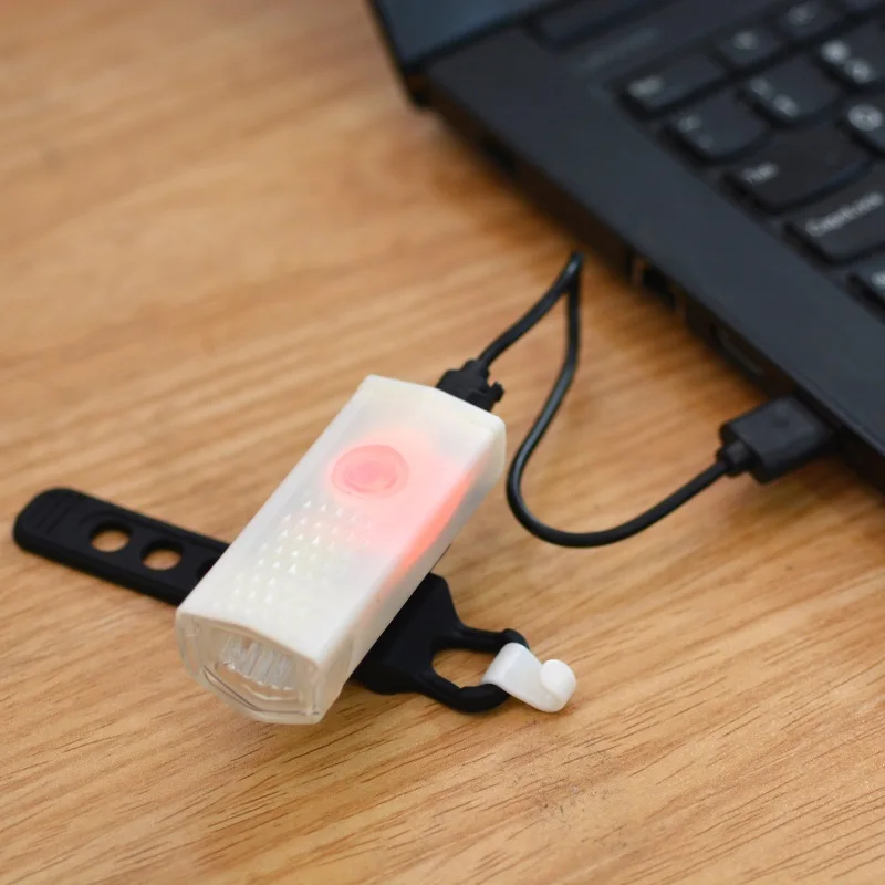 Фара велосипедная передсветильник с зарядкой от USB светодиодный фонарь для