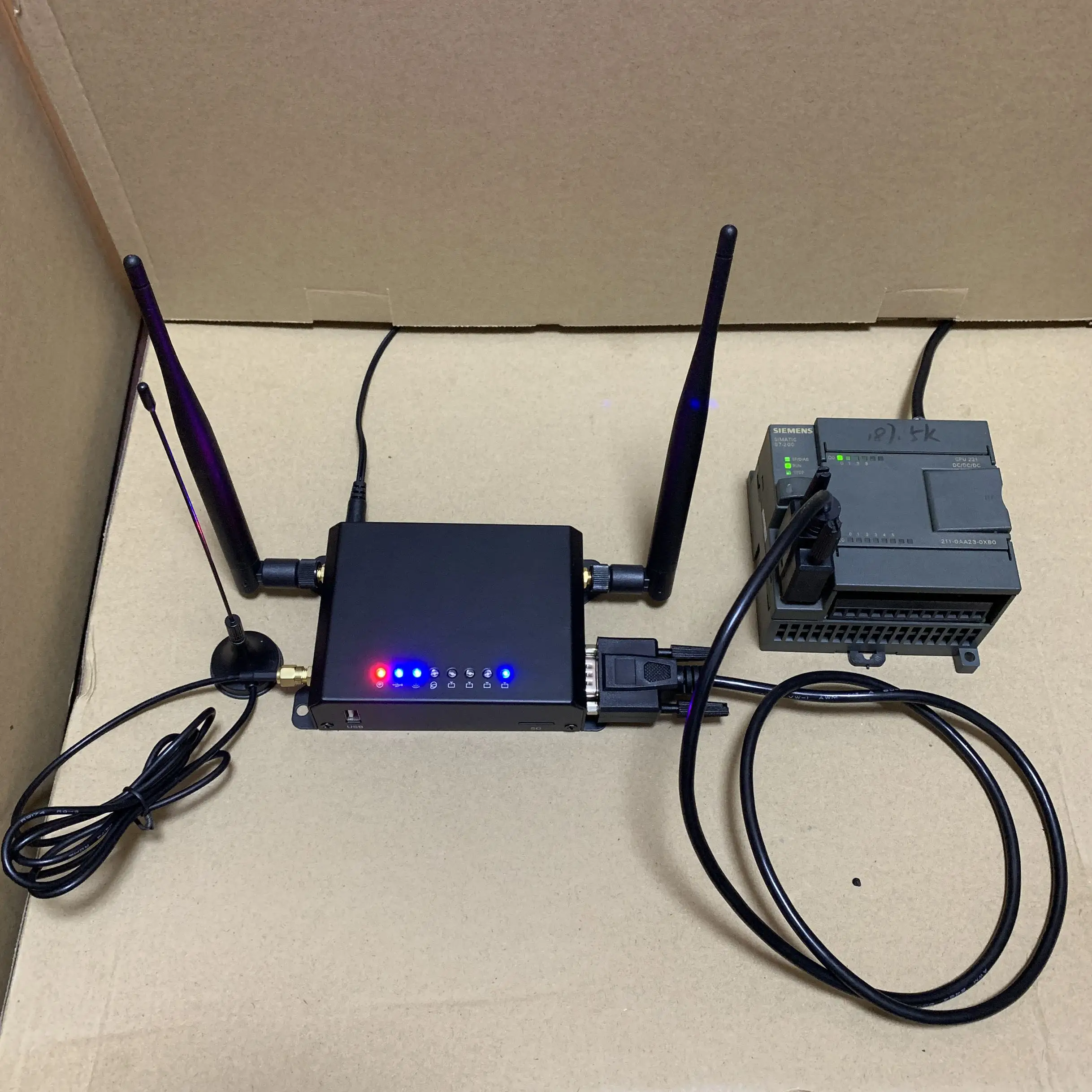 Дистанционный шлюз Ethernet модуль Wi-Fi 4G маршрутизатор для HMI PLC Siemens логотип!