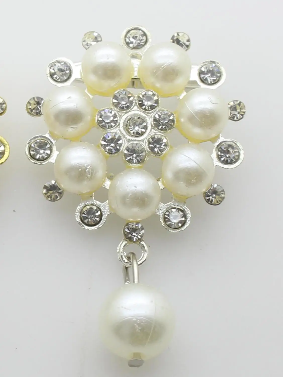 Silver YWXINXI, распродажа, цены, стразы, броши, 1 шт., женская одежда, ювелирное украшение, два цвета, жемчужная брошь, аксессуары ручной работы - Окраска металла: Silver