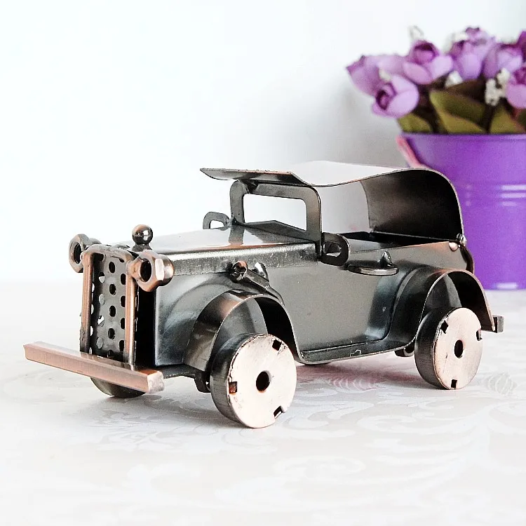 

Free shipping Vintage metal classic cars novelty home decoration Fashion handcrafted welding metal retro car model