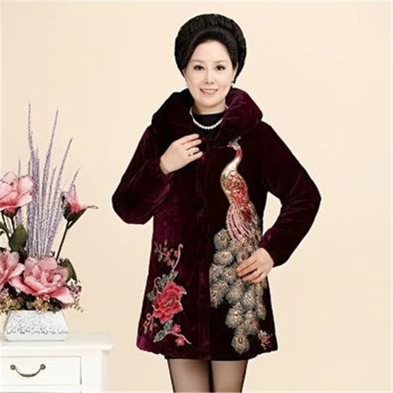 

Female Spring Plus Size Doudoune Women Oversize Peacock Embroidery Flannel Long Waistcoat Lady Winter Thickwarm Down Parkas