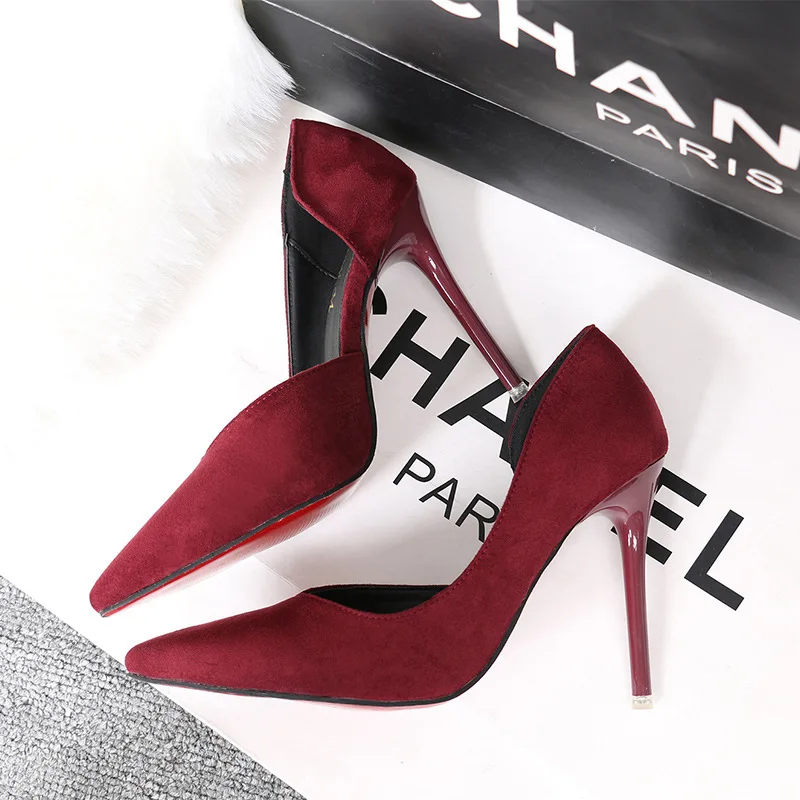 2019 spring and summer new fashion simple stiletto heels women's sandals suede shallow mouth pointed side hollow shoes | Обувь