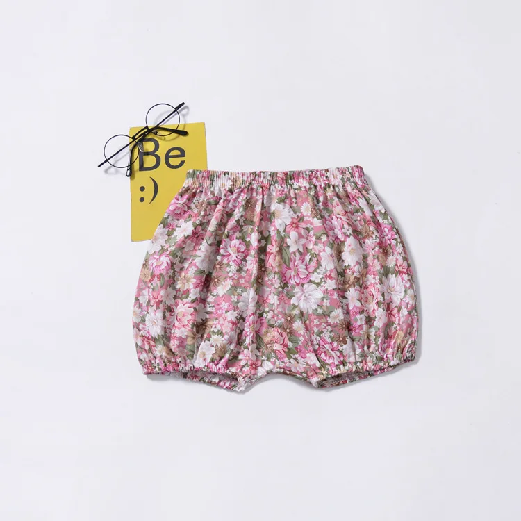 Летние модные хлопковые шорты с цветочным рисунком для маленьких девочек