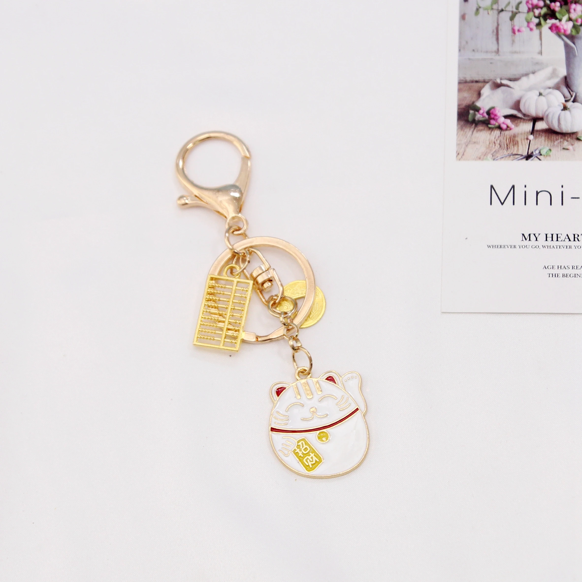 Брелок для ключей в виде кошки|Брелоки| |