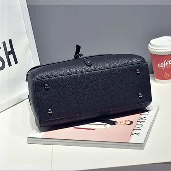 Новые модные женские сумки с меховым помпоном вечерние на молнии новые через