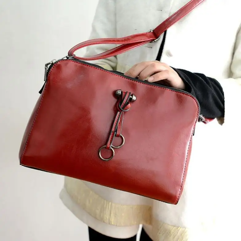 2014 new oil wax leather bag Messenger tide singles retro fashion casual packet | Багаж и сумки