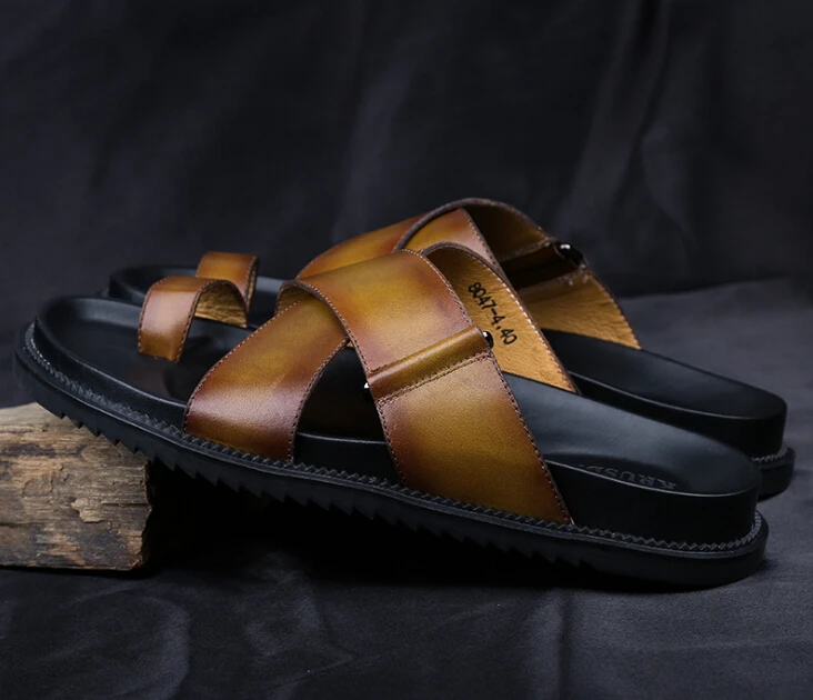 

Hottest fashion casual style slip on slippers high quality genuine leather sandals drop shipping large size EU44