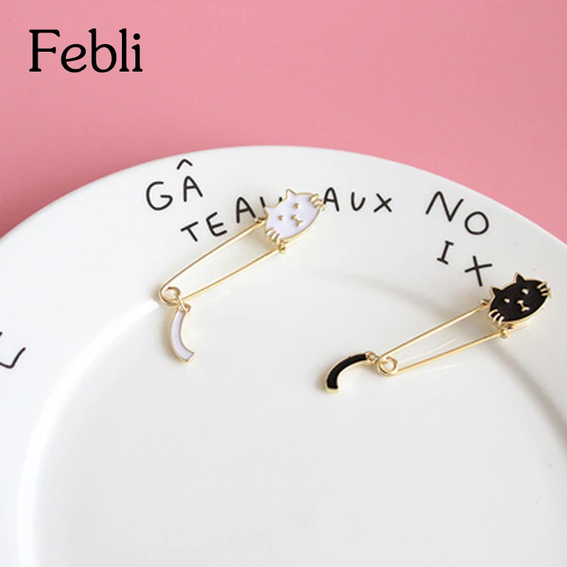 Febli сплав Cat Броши белый черный свитер Интимные аксессуары прекрасный Последняя