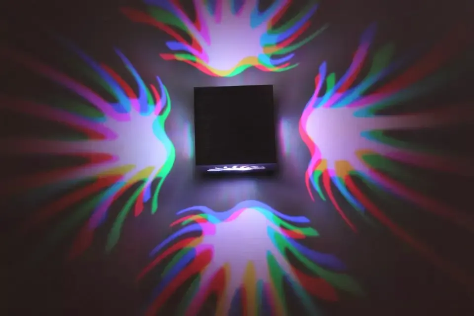 Топовый модный Светодиодный прожектор 2017 новый дизайн светильники 1*3 Вт точечный