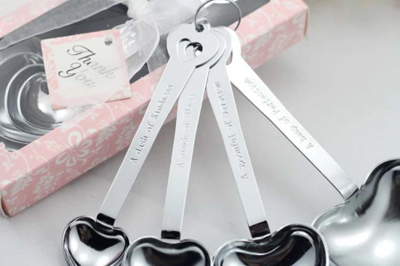 100 компл./лот Любовь Свадебные сувениры просто элегантный в форме сердца из