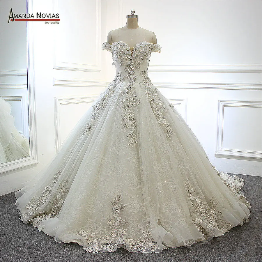 Свадебное платье с темно слоновой кости и серым жемчугом роскошный заказ клиента