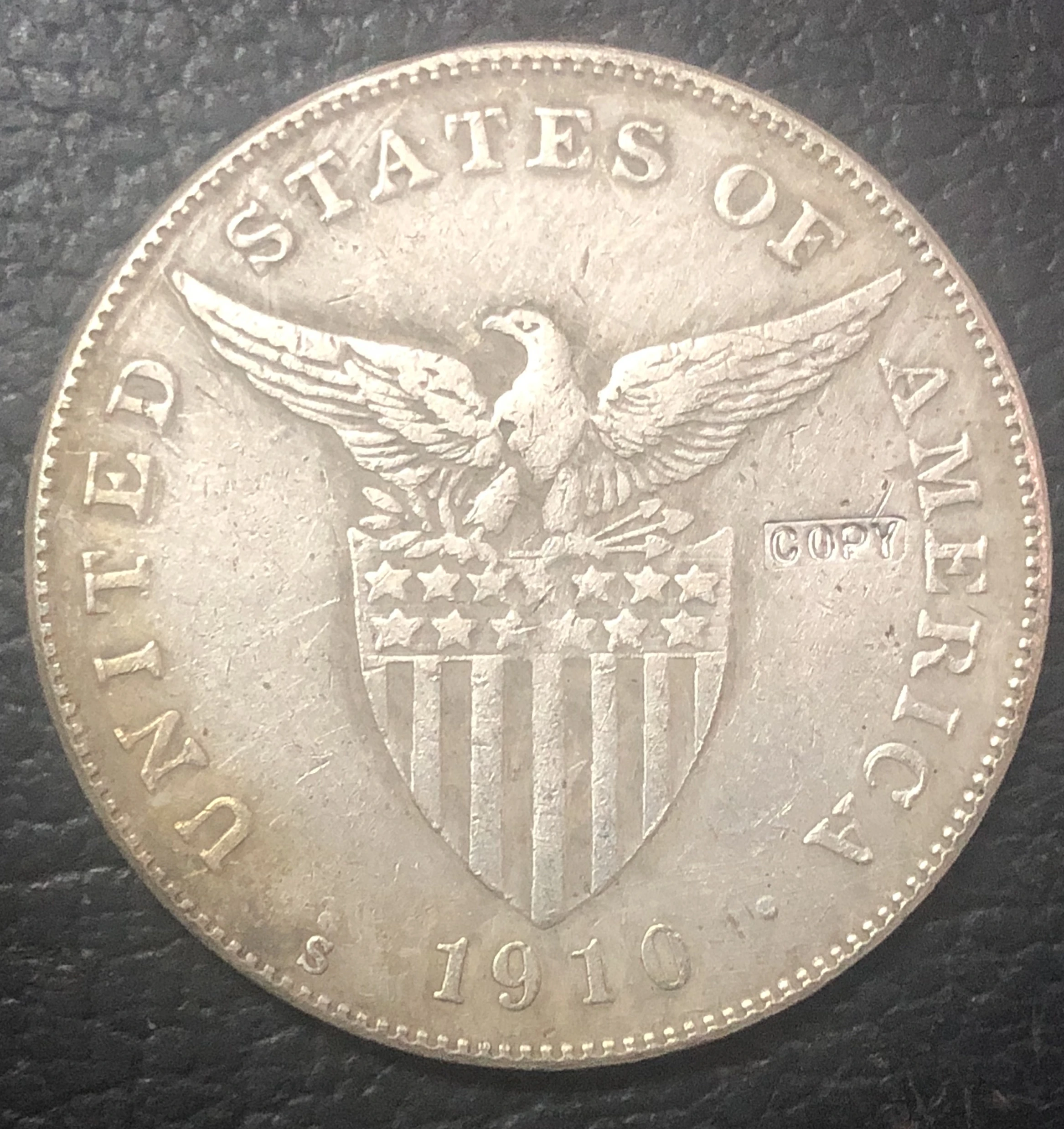 1910 Филиппины 1 песо управление США. Копия Coin01| |
