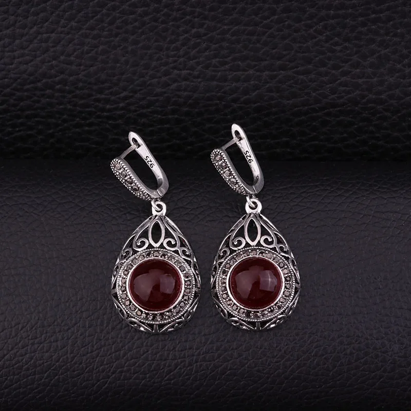 red Sellsets, винтажные сережки из сплава серебряного цвета, с черным Cz Стразы и круглой смолы для женщин, ювелирные изделия, модные серьги-капли - Окраска металла: red