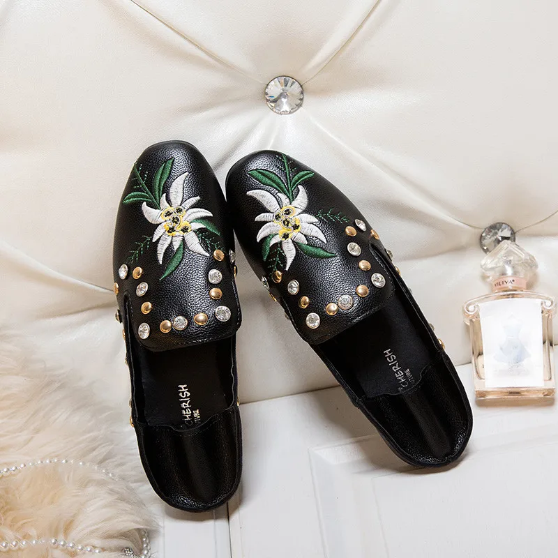 PHYANIC Women shoes fashion Flowers flat women Casual loafers round toe Shoes woman Comfortable ballet flats |