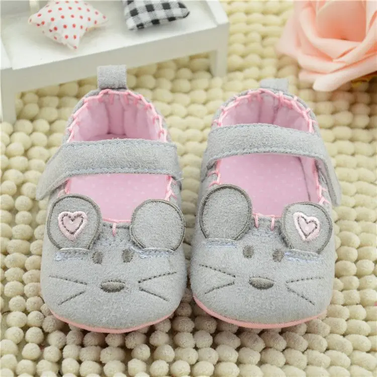 Милые Первые ходунки для маленьких девочек Хлопковая серая мягкая обувь с