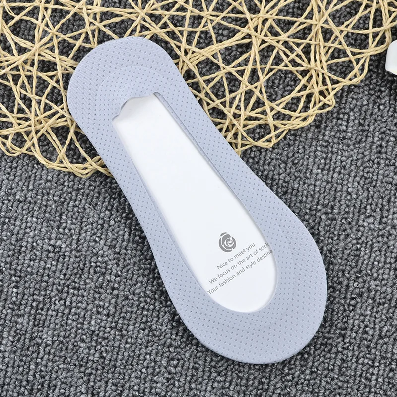 

Invisible women's socks Ice silk mesh Breathable Non-slip half silicone short socks 2019 new Candy colors Cute cotton socks