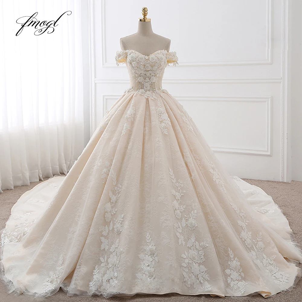 Fmogl Royal Train Sweetheart Ball Gown Wedding Dresses 2022 Appliques Flowers Vintage Lace Bride Gowns Vestido De Noiva