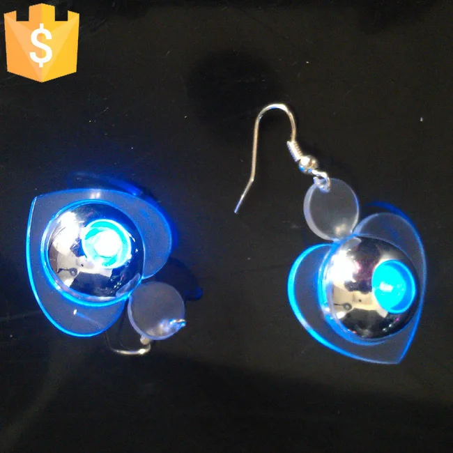 Светодиодные серьги гвоздики со вспышкой рождественские подвески замечательные