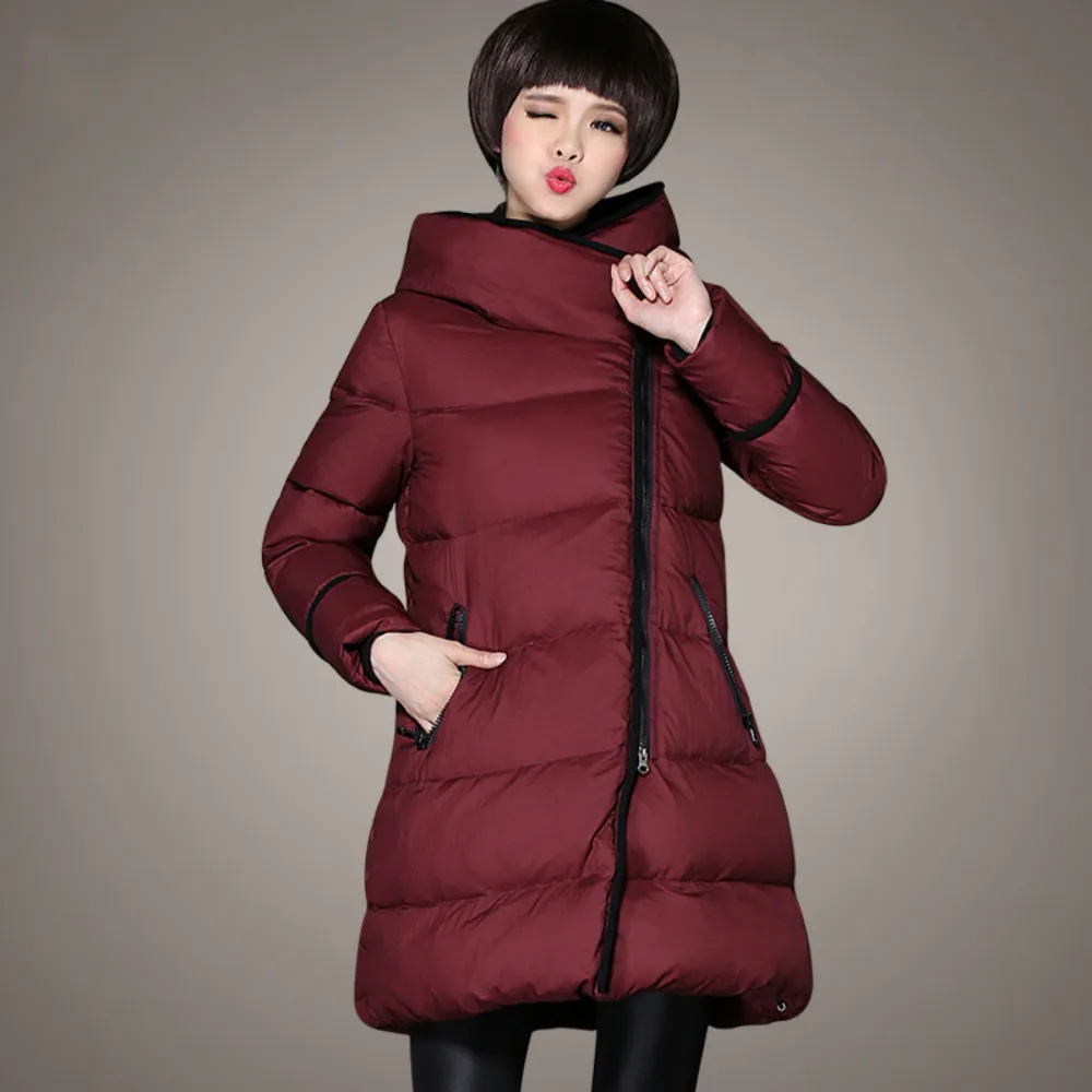 Новинка 2018 женская зимняя парка на утином пуху размеры L ~ 4XL с капюшоном