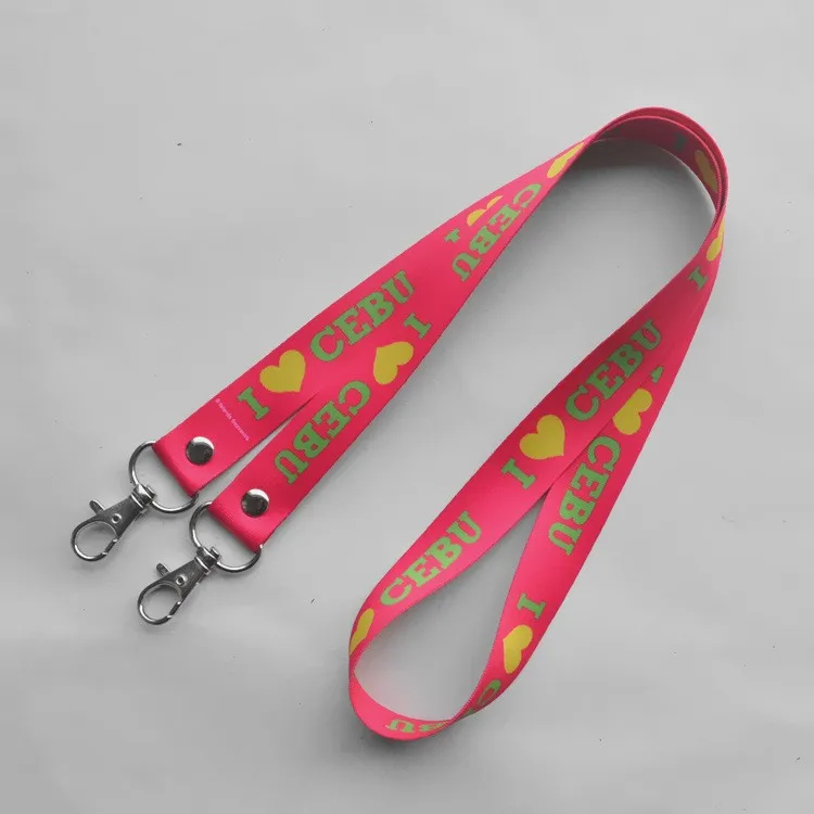 Быстрая доставка оптом 250 шт. печатных ремней для шеи с настраиваемым логотипом вашего бизнеса в качестве промо-подарка.