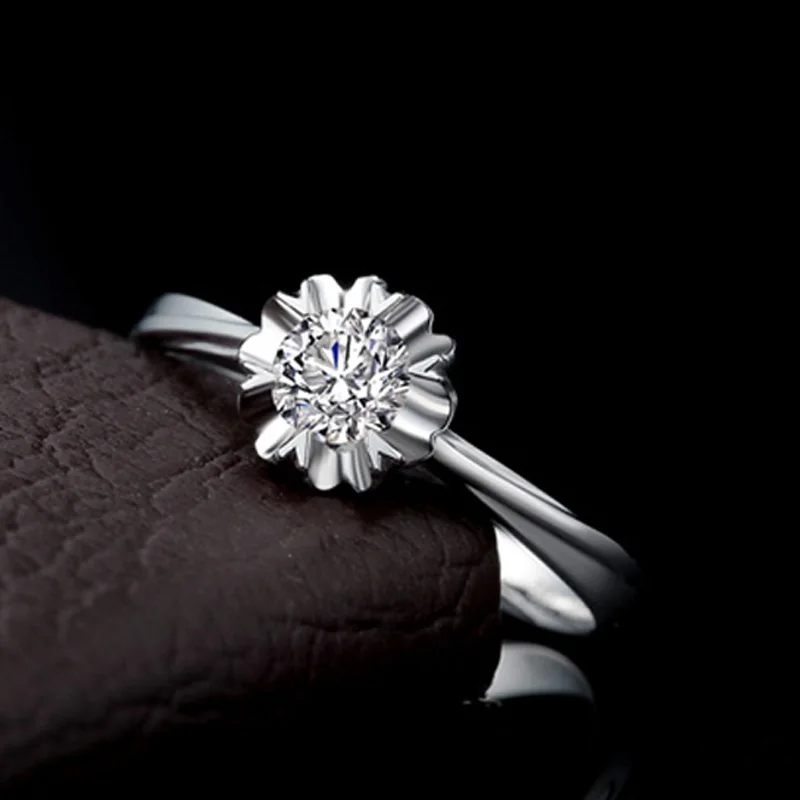 Женское Обручальное Кольцо Charles Colvard из натурального белого золота 18 К 0 3ct VS D color