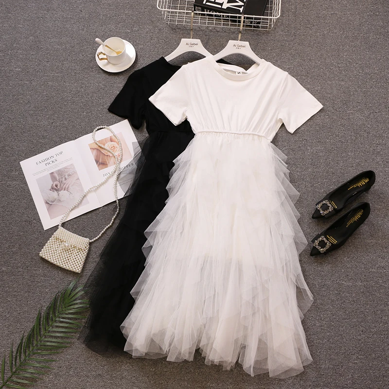 Женское Сетчатое платье FMFSSOM черное/Белое средней длины с высокой талией и