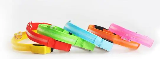 1 шт., нейлоновый светодиодный светильник-ошейник для собак, светящиеся ошейники для собак, светящиеся ночные ошейники для домашних животных, маленькие, средние, большие товары для домашних животных ZXH