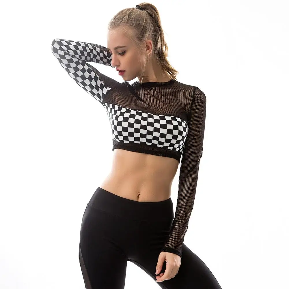 Черно белая прозрачная футболка в клетку с длинными рукавами облегающие